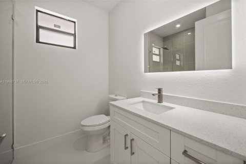 Купить виллу или дом в Лихай-Эйкерс, Флорида 4 спальни, № 2060901 - фото 18