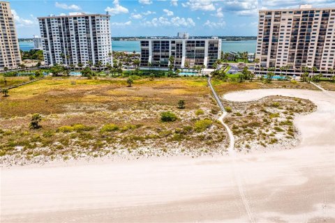 Condo in Clearwater, Florida, 2 bedrooms № 2222192 - photo 11