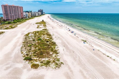 Condo in Clearwater, Florida, 2 bedrooms № 2222192 - photo 10