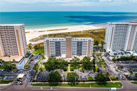 Condo in Clearwater, Florida, 2 bedrooms № 2222192 - photo 9