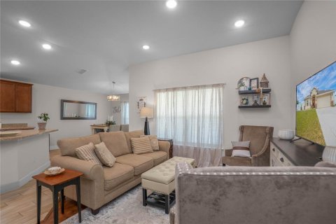 Villa ou maison à vendre à Beverly Hills, Floride: 3 chambres, 140 m2 № 2211340 - photo 4