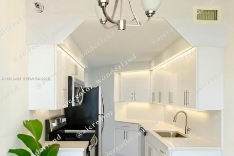 Condominio en venta en Aventura, Florida, 3 dormitorios, 125.42 m2 № 1954404 - foto 25