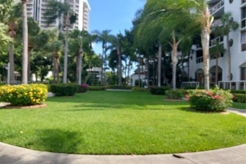 Condominio en venta en Aventura, Florida, 3 dormitorios, 125.42 m2 № 1954404 - foto 17
