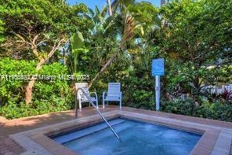 Condominio en venta en Aventura, Florida, 3 dormitorios, 125.42 m2 № 1954404 - foto 15