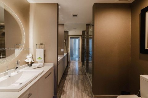 Купить кондоминиум в Майами, Флорида 3 спальни, 162.86м2, № 1756680 - фото 13