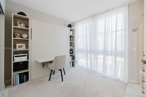 Купить кондоминиум в Майами, Флорида 3 спальни, 162.86м2, № 1756680 - фото 12
