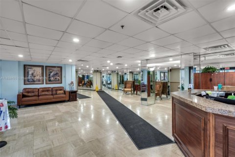 Condo in Hollywood, Florida, 2 bedrooms  № 1823929 - photo 3