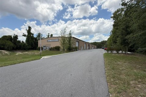 Propiedad comercial en alquiler en Ocala, Florida № 1758436 - foto 4