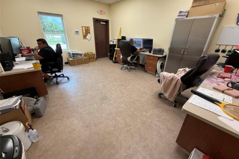 Propiedad comercial en alquiler en Ocala, Florida № 1758436 - foto 10