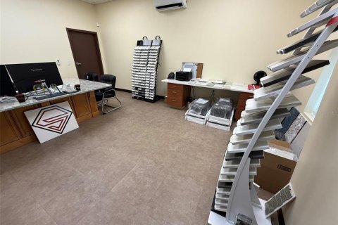 Propiedad comercial en alquiler en Ocala, Florida № 1758436 - foto 3