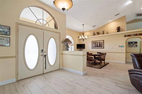 Casa en venta en Port Charlotte, Florida, 5 dormitorios, 264.77 m2 № 1532360 - foto 5