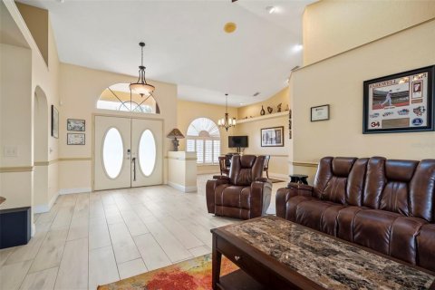 Casa en venta en Port Charlotte, Florida, 5 dormitorios, 264.77 m2 № 1532360 - foto 4