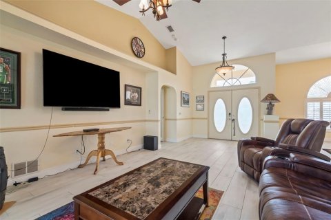 Casa en venta en Port Charlotte, Florida, 5 dormitorios, 264.77 m2 № 1532360 - foto 8