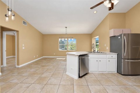 Villa ou maison à vendre à North Port, Floride: 3 chambres, 159.79 m2 № 2427229 - photo 28