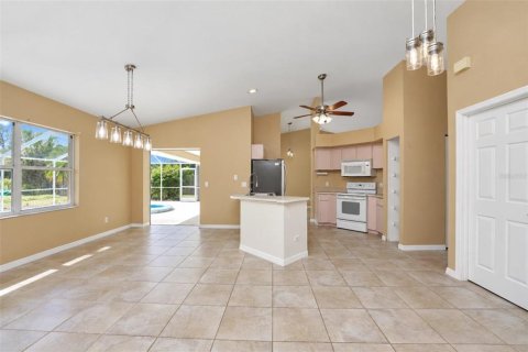 Villa ou maison à vendre à North Port, Floride: 3 chambres, 159.79 m2 № 2427229 - photo 23