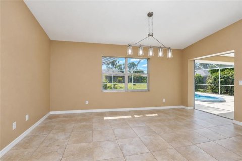 Villa ou maison à vendre à North Port, Floride: 3 chambres, 159.79 m2 № 2427229 - photo 24
