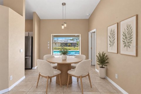 Villa ou maison à vendre à North Port, Floride: 3 chambres, 159.79 m2 № 2427229 - photo 10