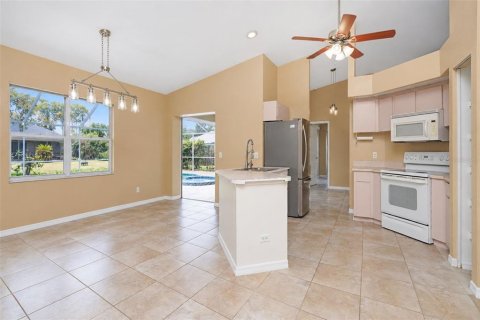 Villa ou maison à vendre à North Port, Floride: 3 chambres, 159.79 m2 № 2427229 - photo 20
