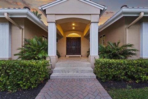 House in Highland Beach, Florida 4 bedrooms, 290.04 sq.m. № 2179460 - photo 27