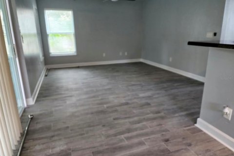 Villa ou maison à vendre à Orlando, Floride: 3 chambres, 154.12 m2 № 2329439 - photo 3