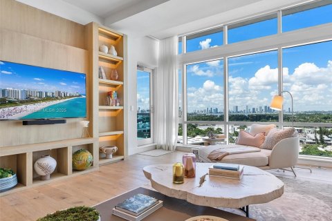 Condominio en venta en Miami Beach, Florida, 2 dormitorios, 145.76 m2 № 1976056 - foto 27