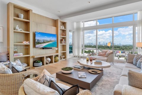 Condominio en venta en Miami Beach, Florida, 2 dormitorios, 145.76 m2 № 1976056 - foto 3