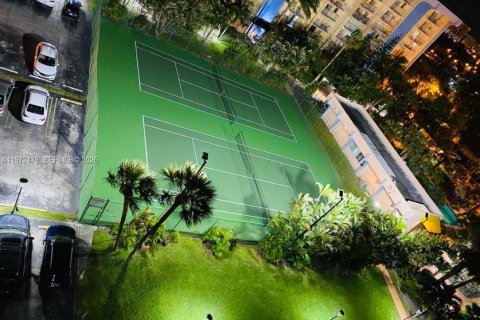 Купить кондоминиум в Майами, Флорида 1 спальня, 56.21м2, № 2051972 - фото 8