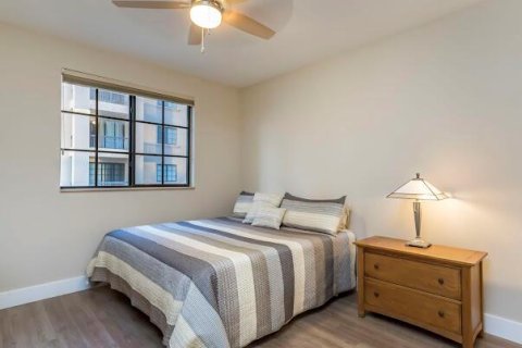 Condo in Boca Raton, Florida, 1 bedroom  № 2171818 - photo 5