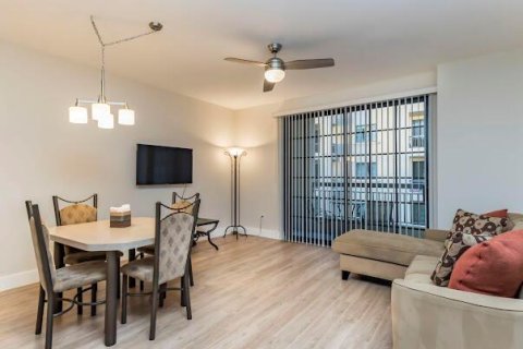 Condo in Boca Raton, Florida, 1 bedroom  № 2171818 - photo 2