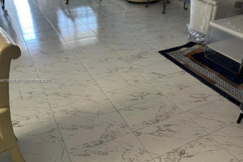 Купить виллу или дом в Холливуд, Флорида 2 спальни, 183.2м2, № 1989420 - фото 5