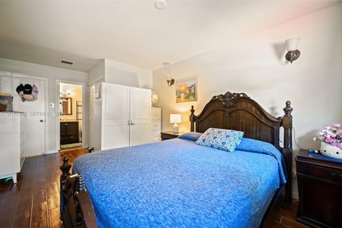 Villa ou maison à vendre à Miramar, Floride: 2 chambres, 93.83 m2 № 2074724 - photo 16