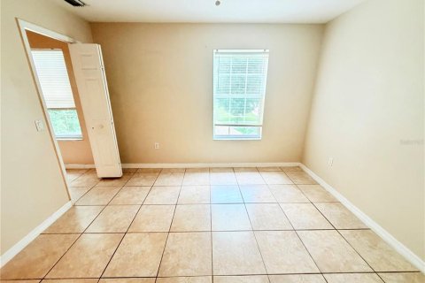 Villa ou maison à vendre à Kissimmee, Floride: 4 chambres, 221.85 m2 № 2226038 - photo 21