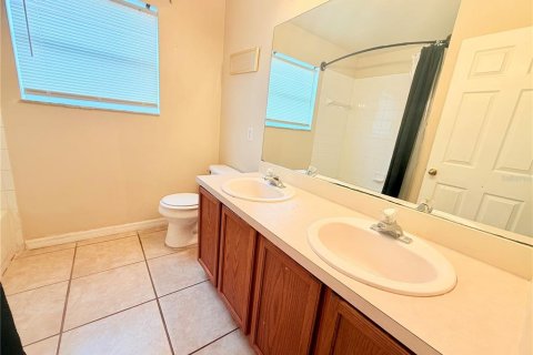 Villa ou maison à vendre à Kissimmee, Floride: 4 chambres, 221.85 m2 № 2226038 - photo 16