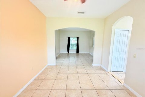 Villa ou maison à vendre à Kissimmee, Floride: 4 chambres, 221.85 m2 № 2226038 - photo 11