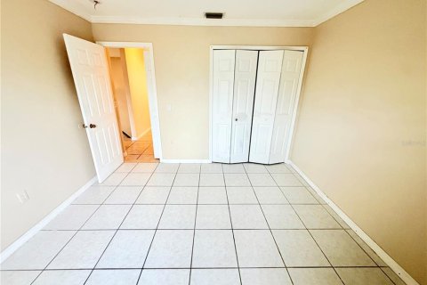 Villa ou maison à vendre à Kissimmee, Floride: 4 chambres, 221.85 m2 № 2226038 - photo 29
