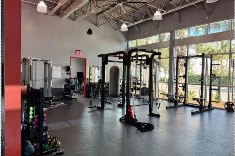 Casa en venta en Orlando, Florida, 5 dormitorios, 472.97 m2 № 1915439 - foto 14