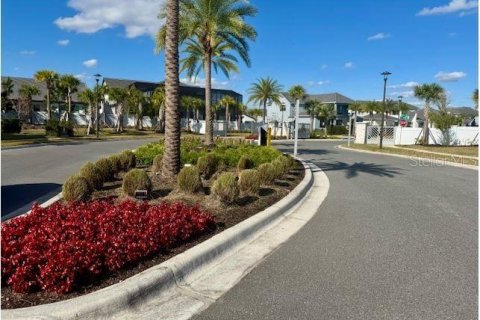 Casa en venta en Orlando, Florida, 5 dormitorios, 472.97 m2 № 1915439 - foto 6