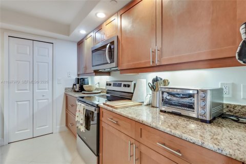 Copropriété à vendre à Riviera Beach, Floride: 1 chambre, 84.82 m2 № 2186224 - photo 12