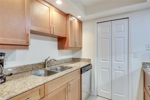 Copropriété à vendre à Riviera Beach, Floride: 1 chambre, 84.82 m2 № 2186224 - photo 13