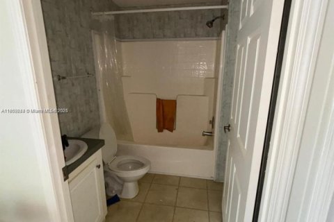 Condominio en venta en Homestead, Florida, 2 dormitorios, 89.19 m2 № 1877699 - foto 10