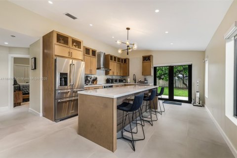 Villa ou maison à vendre à Pembroke Pines, Floride: 3 chambres, 154.87 m2 № 1945464 - photo 11