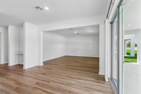 Villa ou maison à vendre à Orlando, Floride: 4 chambres, 237.83 m2 № 2216143 - photo 7