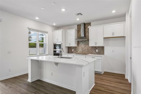 Villa ou maison à vendre à Orlando, Floride: 4 chambres, 237.83 m2 № 2216143 - photo 10