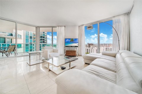 Copropriété à louer à Sunny Isles Beach, Floride: 3 chambres, 135.73 m2 № 1825648 - photo 5