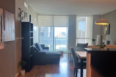 Condo in Miami, Florida, 1 bedroom  № 2060226 - photo 25