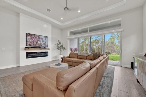 House in Port St. Lucie, Florida 3 bedrooms, 260.78 sq.m. № 2145972 - photo 17
