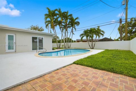 Villa ou maison à louer à Miami, Floride: 3 chambres, 128.86 m2 № 1966660 - photo 22