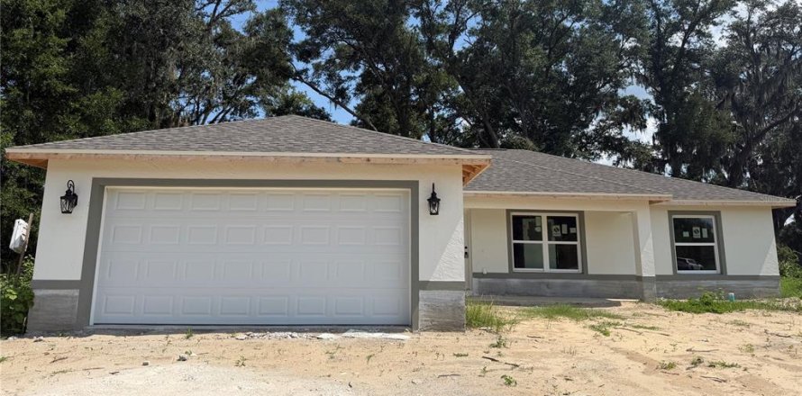 House in Ocala, Florida 3 bedrooms, 164.62 sq.m. № 2207161