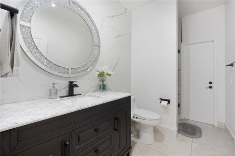 Villa ou maison à vendre à Coral Springs, Floride: 5 chambres, 284.84 m2 № 2086249 - photo 24