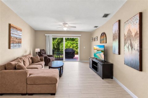 Immobilier commercial à vendre à Englewood, Floride: 4 chambres, 217.58 m2 № 2399230 - photo 19